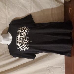 4/$20 San Antonio Spurs tshirt sz L